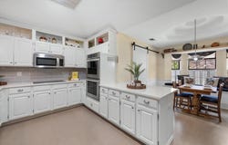 1512 Cobblestone Drive, DeSoto, TX 75115