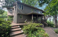 1950 LOCUST HOLLOW RD, CHARLOTTESVILLE, VA 22903