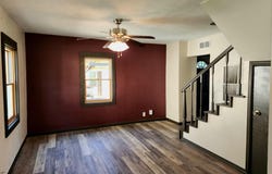 1304 E 8th Ave, Hutchinson, KS 67501