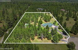 573 Tam Tam Dr, Sagle, ID 83860