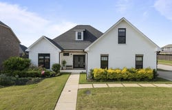 24673 Beacon Circle, Athens, AL 35613