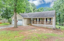 250 DAILEYS PLANTATION Drive, Mcdonough, GA 30253