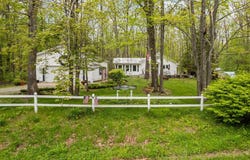 7106 Douglas Lake Road, Johannesburg, MI 49751