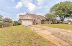 109 Inverness Road, Wetumpka, AL 36092