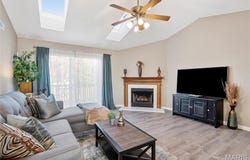 130 Country Trace Court, St Peters, MO 63304
