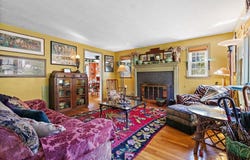 39 Hadley Rd, Framingham, MA 01701
