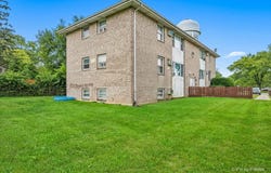 409 Ann Street, South Elgin, IL 60177