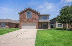 9844 Stoney Bridge Road, Fort Worth, TX 76108