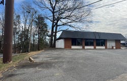 1686 Park Hill, Gainesville, GA 30501