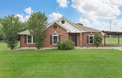 104 Oak Hill Loop, Whitney, TX 76692