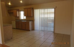 2747 Phoenix, Kingman, AZ 86401