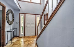 7 Shalamar Court, Amherst, NY 14068