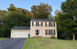 1056 Fawn Wood Drive, Webster, NY 14580