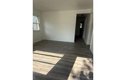 7689 Stahelin Avenue, Detroit, MI 48228