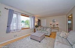 3328 Kenwood Avenue, Schenectady, NY 12304