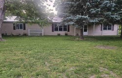 15030 E POKIHANTUS Drive, Canton, IL 61520
