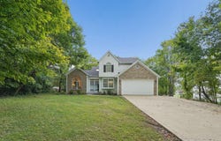149 Lookout Lane, Pataskala, OH 43062