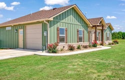 204 Private Road 33083, Sumner, TX 75486
