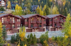 28 Olaf Ct, Sandpoint, ID 83864