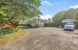 12230 SW 102nd Ave, Miami, FL 33176