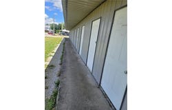 122  N Main  ST, Berryville, AR 72616