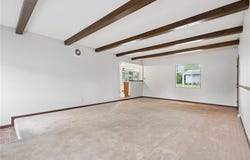 903 E 12th Street, Vinton, IA 52349