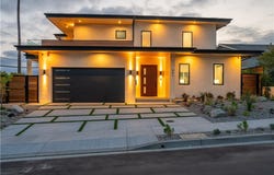 461 NW Chabela Dr., Manhattan Beach, CA 90266
