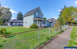 991 SE Lyle St, Dallas, OR 97338