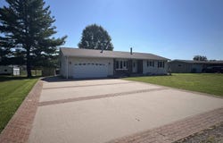 12582 148th Street, West Burlington, IA 52655