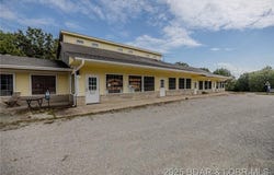 33023 Hwy 7, Edwards, MO 65326