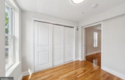141 NE V St NE, Washington, DC 20002