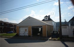 1502 5th Ave, Arnold, PA 15068