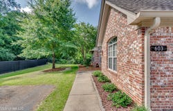 603 Charmant Place, Ridgeland, MS 39157