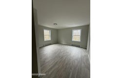 143 Iroquois Road, Shohola, PA 18458