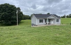 75 Forest Springs Road, Scottsville, KY 42164