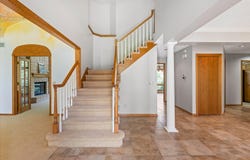 346 GOLDEN OAKS Drive, COUNCIL BLUFFS, IA 51503
