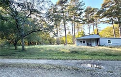 16517 Harrowgate Road, Chester, VA 23831