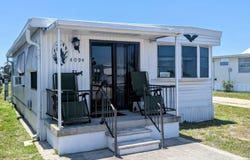 4094 Honolulu Dr, Ruskin, FL 33570