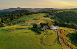 24981 BLUE RIDGE PKWY, VESUVIUS, VA 24483