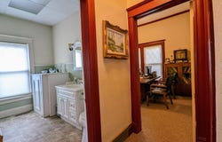 692 SW Capital Avenue, Battle Creek, MI 49015
