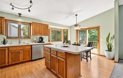 6601 88th Avenue N, Brooklyn Park, MN 55445