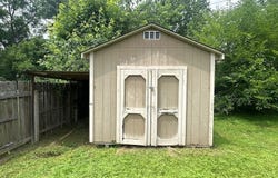 1025 S Burkhardt Road, Evansville, IN 47715