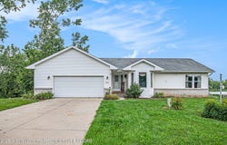 6093 Anchor Cove, Dimondale, MI 48821