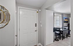 620 Saxony Circle, Chaska, MN 55318