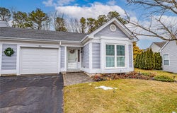 263 Glen Drive, Ridge, NY 11961