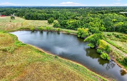 1200 County Road 1215, Savoy, TX 75479