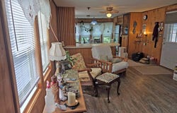 7 Stonewall Drive, Brattleboro, VT 05301