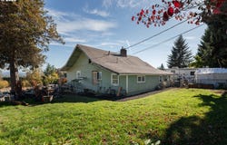 32378 JP W Rd, Scappoose, OR 97056