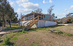 1306 NE Palm St, Steinhatchee, FL 32359