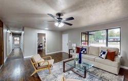 2716 Kingsbury Avenue, Richland Hills, TX 76118